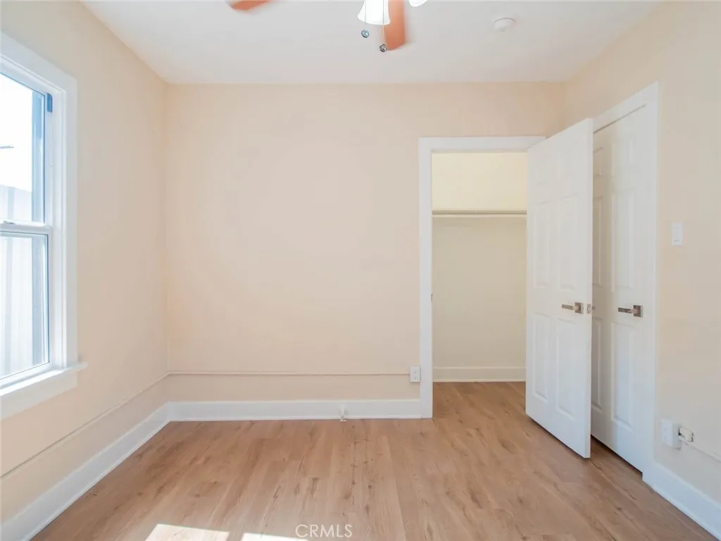 1805 W 35th Street, Los Angeles, California 90018 home-pic-18